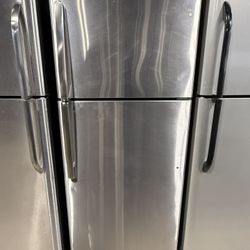 Frigidaire stainless steel refrigerator 