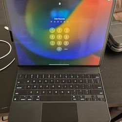 iPad Pro 4th gen 12.9”