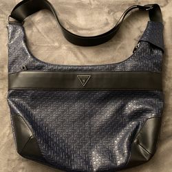 Guess Women’s/Men’s Crossbody Bag