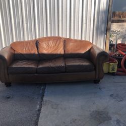 LEATHER COUCH 