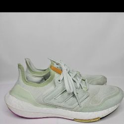 Adidas UltraBoots 22 Running Shoes Size 9