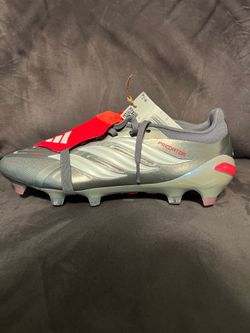 PREDATOR PRO FOLD-OVER TONGUE FIRM GROUND SOCCER CLEATS “Size 8.5 Men”
