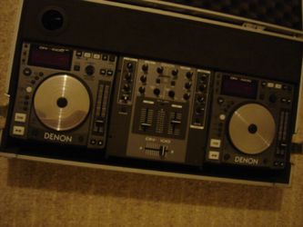 2 Denon DN-S1000 & 1 DN-X100
