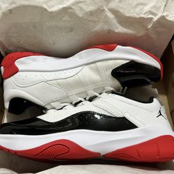 Brand New Jordan Size: 10 1/2