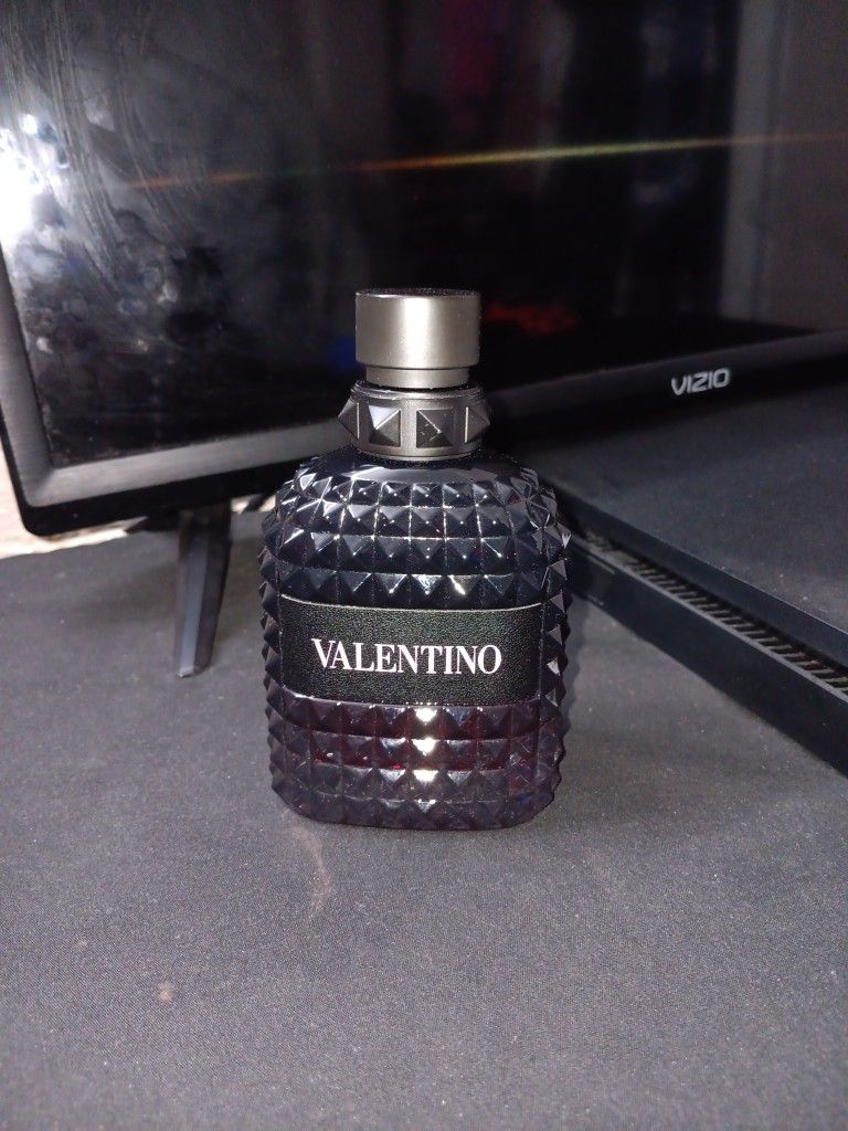 Valentino Born In Roma Intense