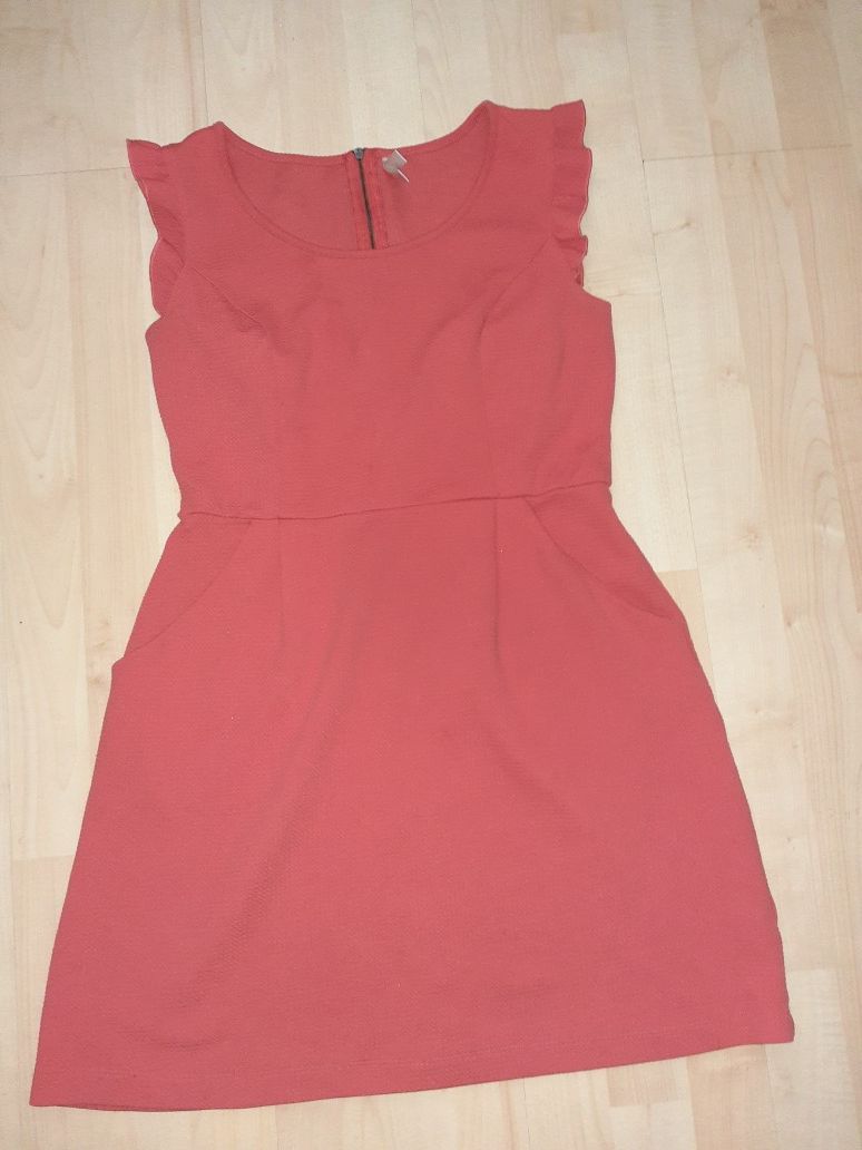 Size large reddish/orange dress