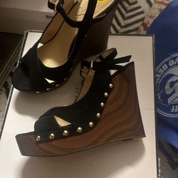 Brand New Jessica Simpson Wedge Size 9