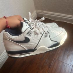 Air Flight 89 Low, 8.5