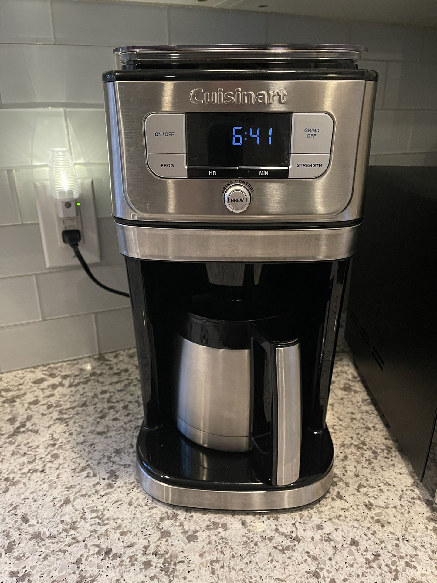 Cuisinart Single Cup Grind and Brew coffee maker for Sale in Fort  Lauderdale, FL - OfferUp