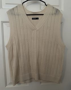 Knitted Vest Size:1xl $10
