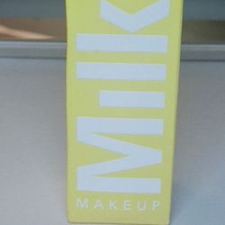 MILK MAKEUP