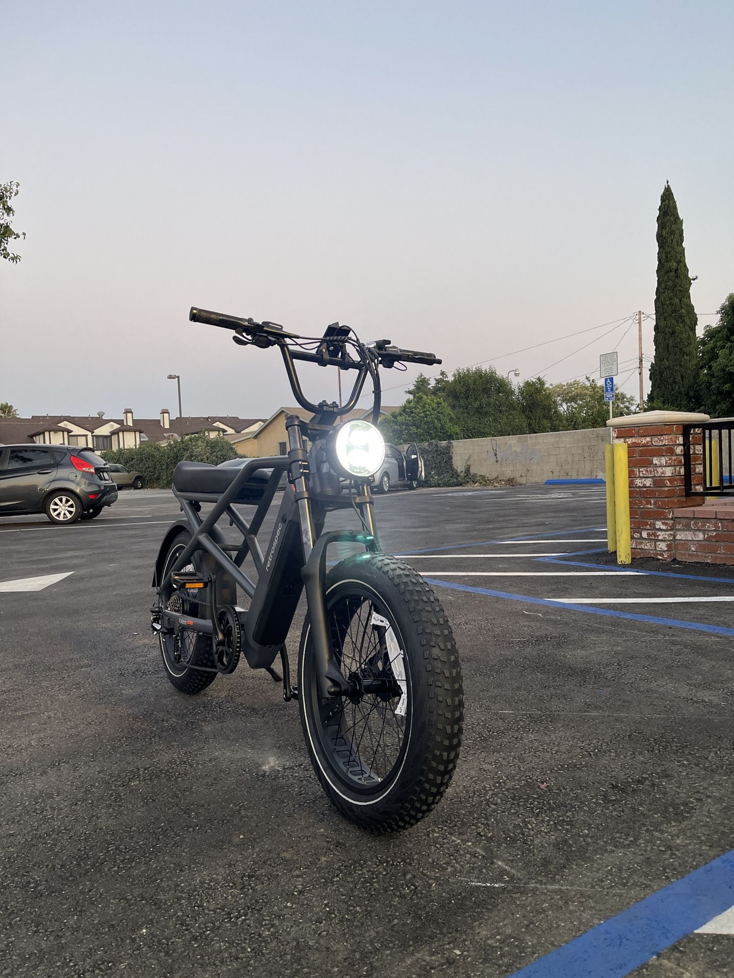 π°$50 DownπΎSuper BikeRev Cruiser Electric Bike π΄ Great For Commuting N Cruising !π