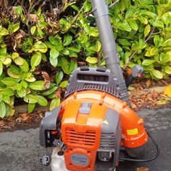 Husqvarna 360 BT BACKPACK BLOWER $200