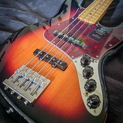 Fender player 2 modded series jazz bass new maple fingerboard 3 color sunburst 4 string guitar