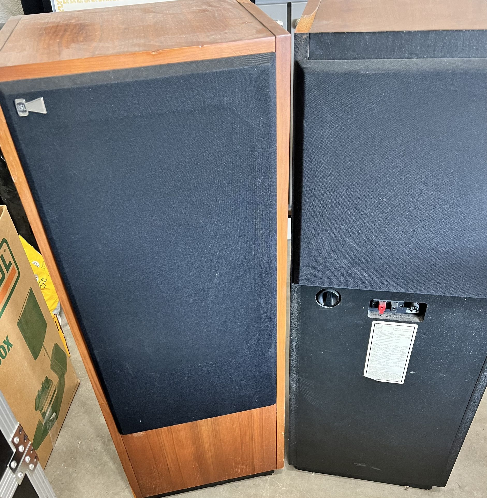 RSL Sierra column speakers
