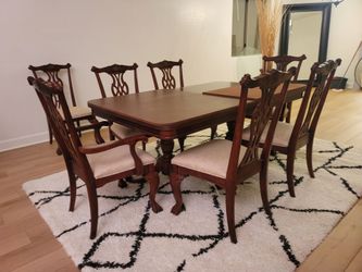Dining Table Set 500$OBO
