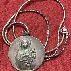 Estate Find Vintage Sterling 925 St. Teresa Medallion Pendant Necklace
