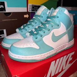 NIKE DUNK HIGH GS ISLAND PEARL Sz 6Y