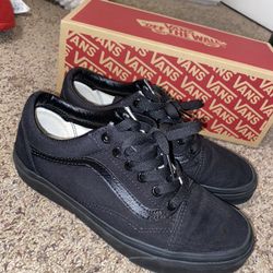 Black Old School Vans 