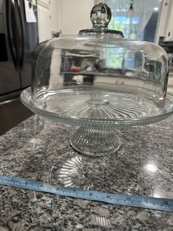 Footed Cake Platter With Dome