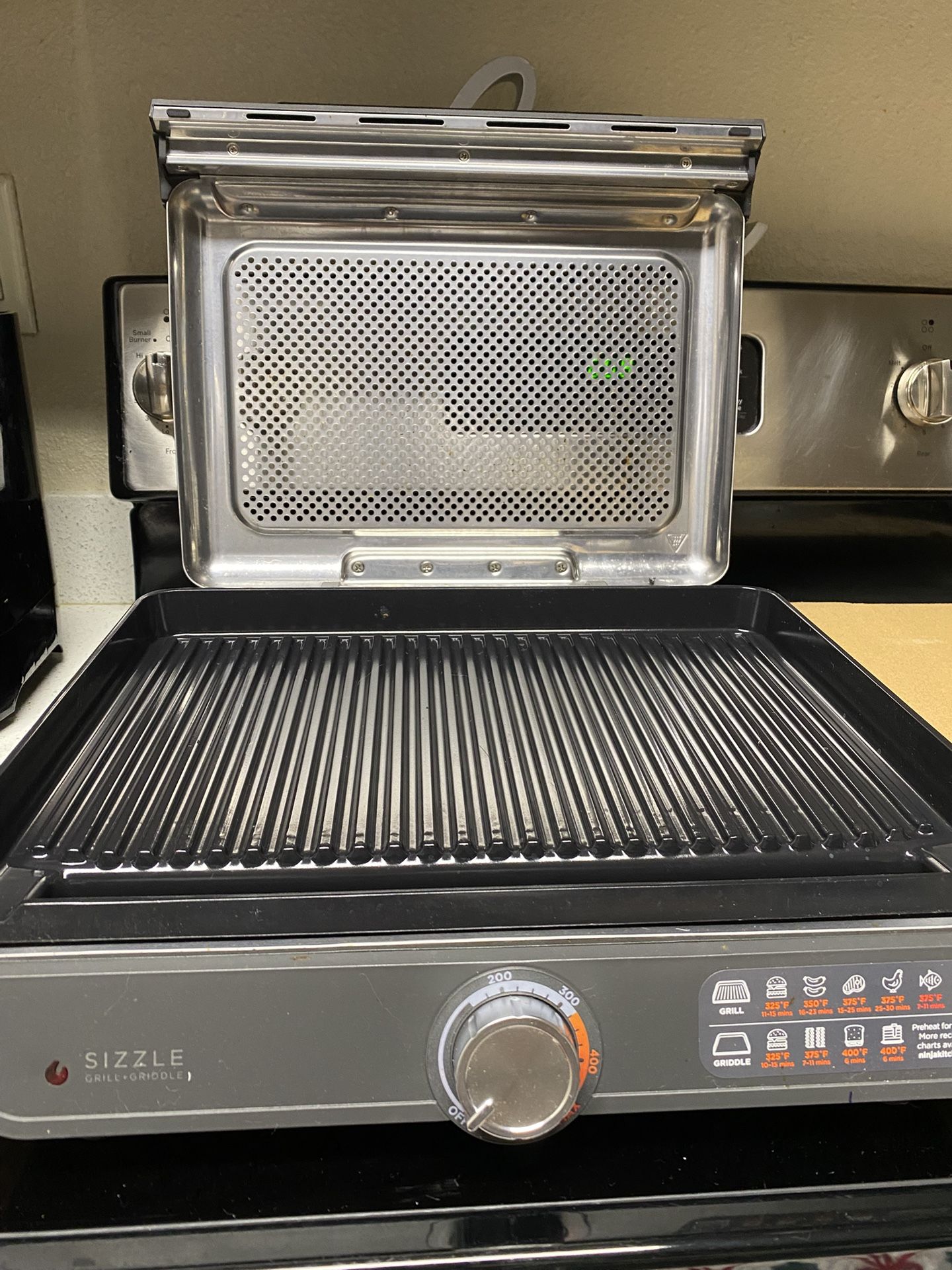 Ninja Sizzle Griddle 