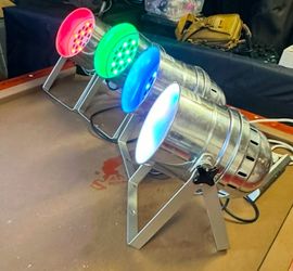COLOR KEY LED PAR 64 LIGHTS