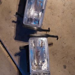 94+ Dodge Ram Headlights