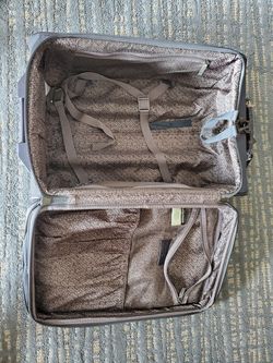 Tommy Bahama Carry On Luggage