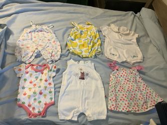 Lot Of 6 Girls Clothes 0 To 3 Months  Name Brands Laura Ashley , Old Navy , Child Of Mine ,First Moments Etc.
