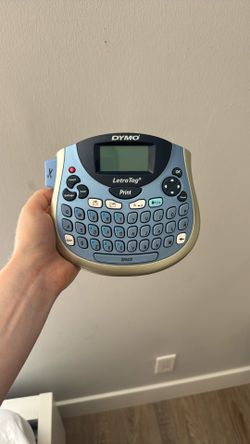 DYMO LetraTag 100T Table Top Label Maker: Gray, Battery-Powered, Plastic, 9"x8.6"x3.3"