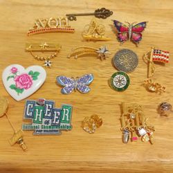 Vintage Avon & Misc Pins Brooches 