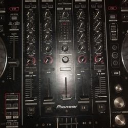 Pioneer DDJ SX1 Controller