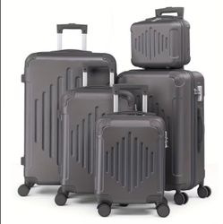 Brand new 5 piece luggage sets