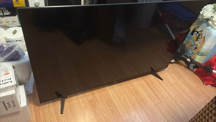 TV 65” TLC - ROKUTV