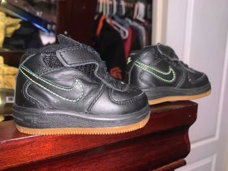 Baby Nike’s