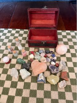 Mixed crystals & treasure box