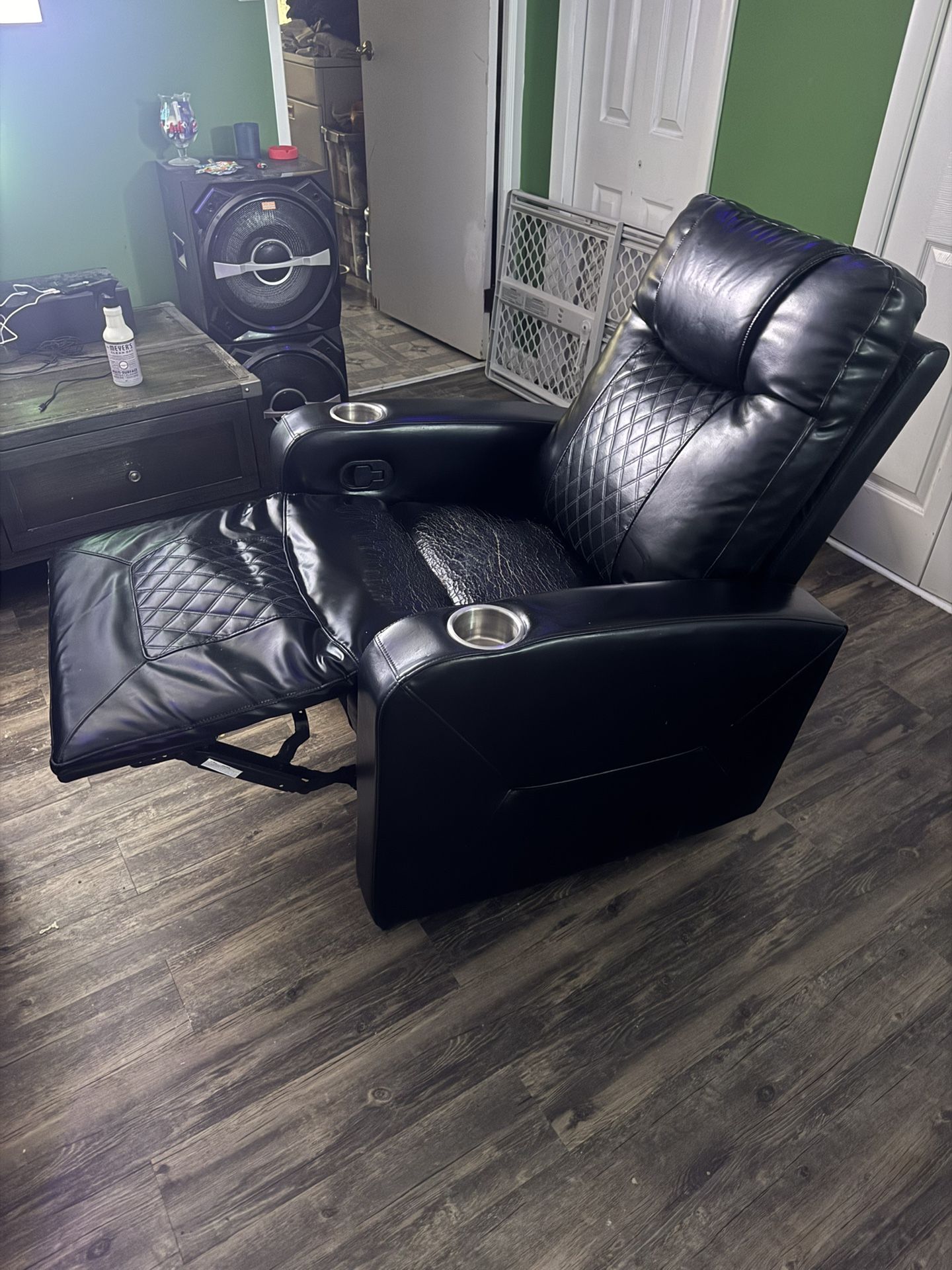 Two Recliner Leather Lazy Boy