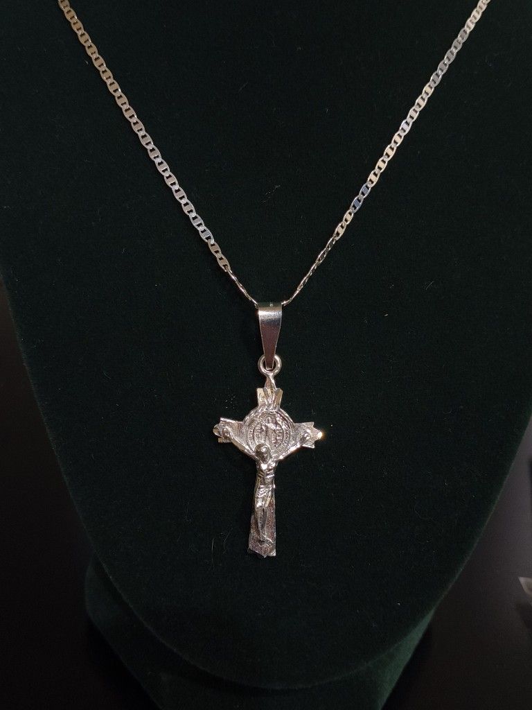 Cadena Con Cristo Y Medalla De San Benito P.925
