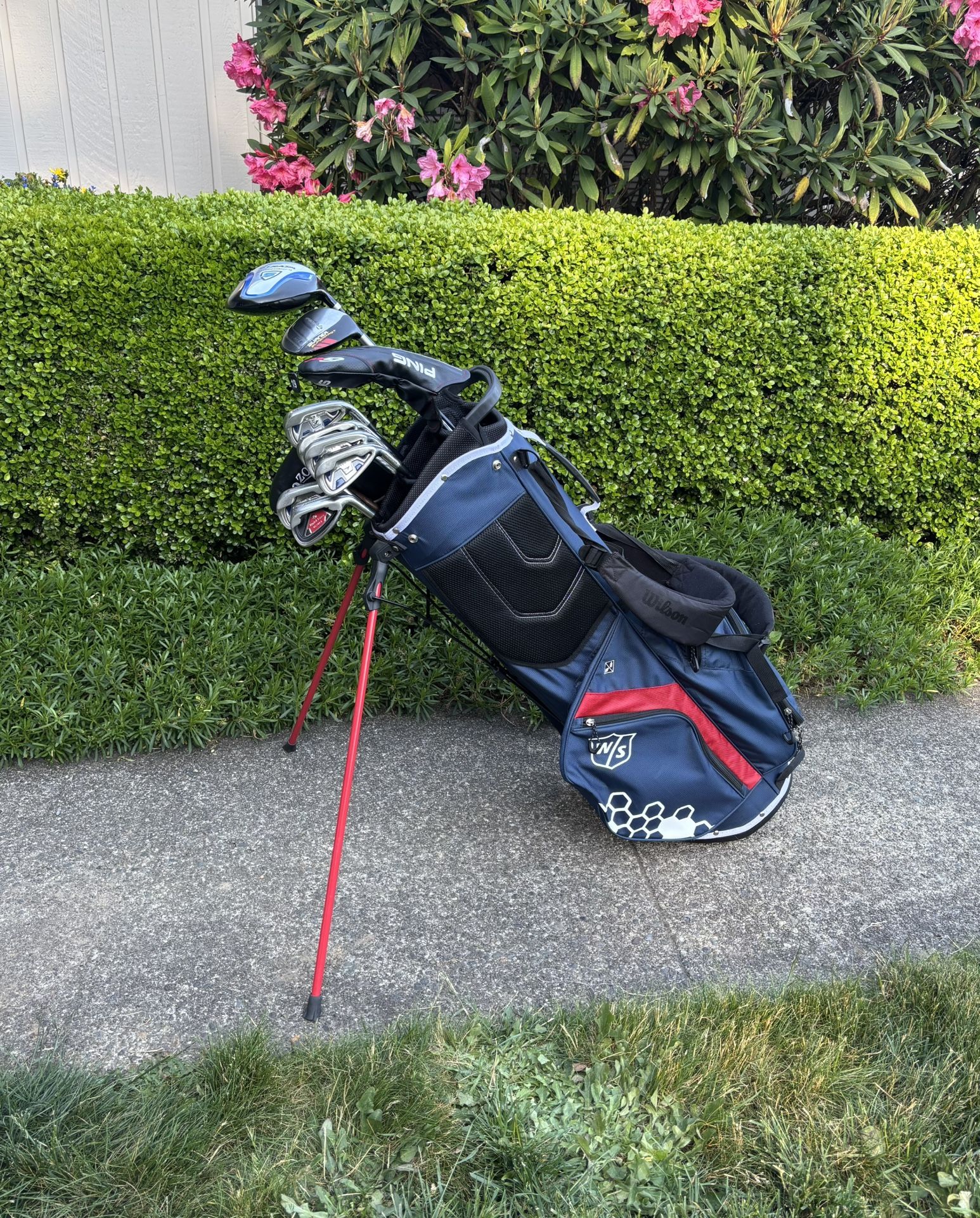 Tommy Armour, Strata, Taylormade Golf Clubs Set