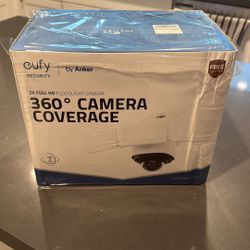 eufy Floodlight Cam 2 Pro Outdoor Smart Security Camera 2K FHD 360° Pan and Tilt