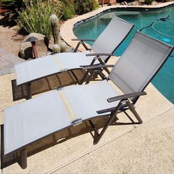 Pool Lounge Chairs