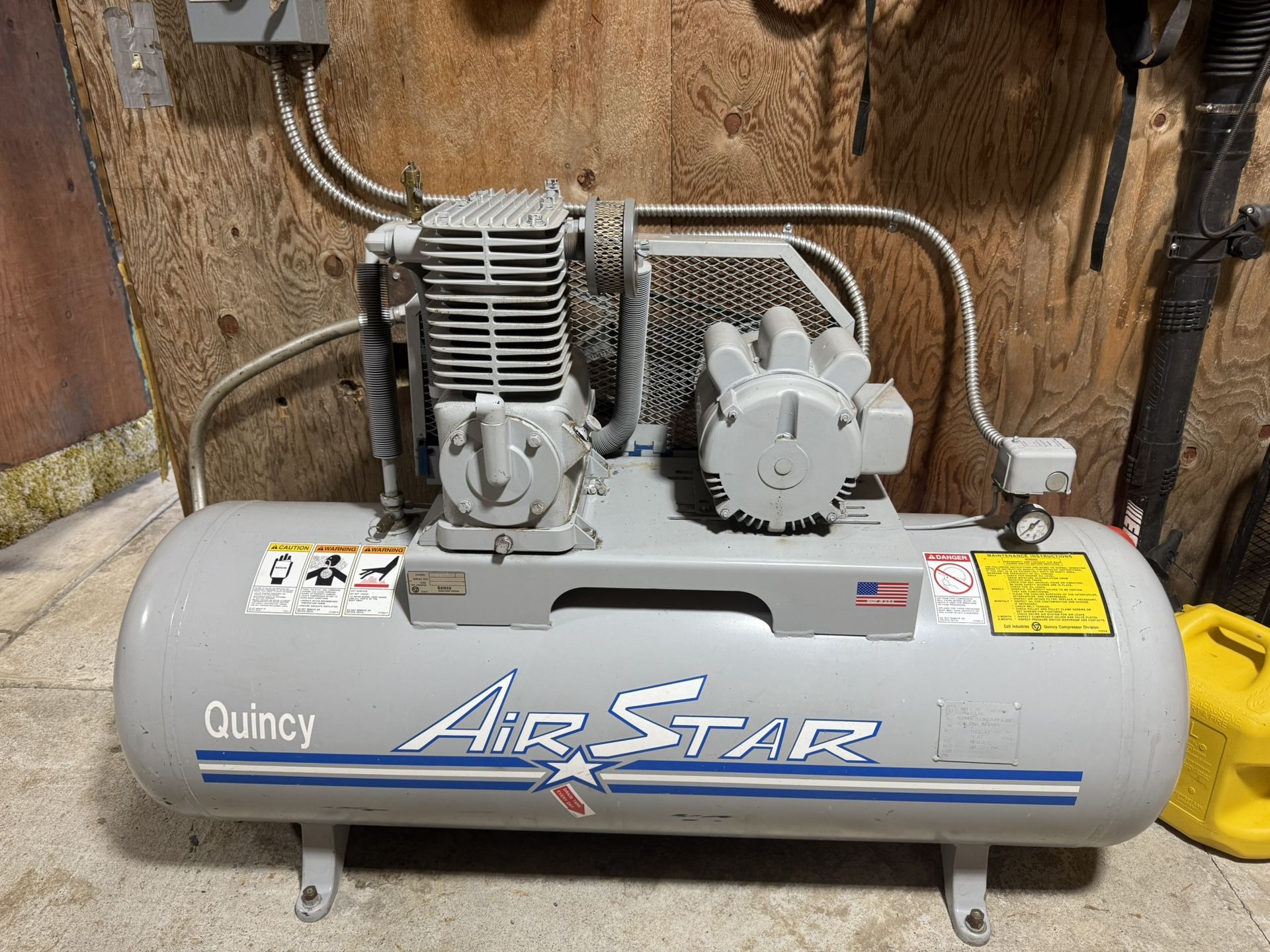 Quincy Air Star Compressor