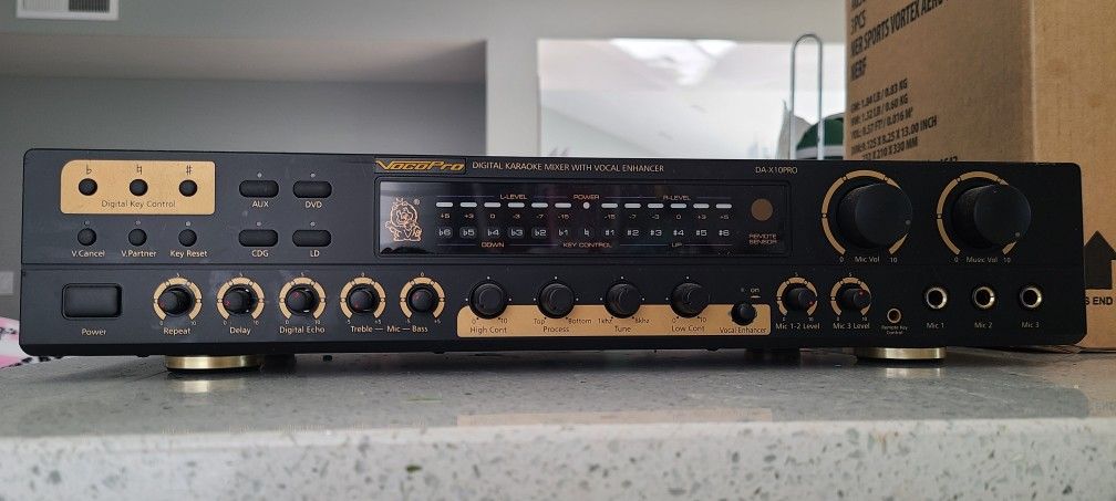 VocoPro DA-X10 Pro Digital Karaoke Mixer with Vocal Enhancer