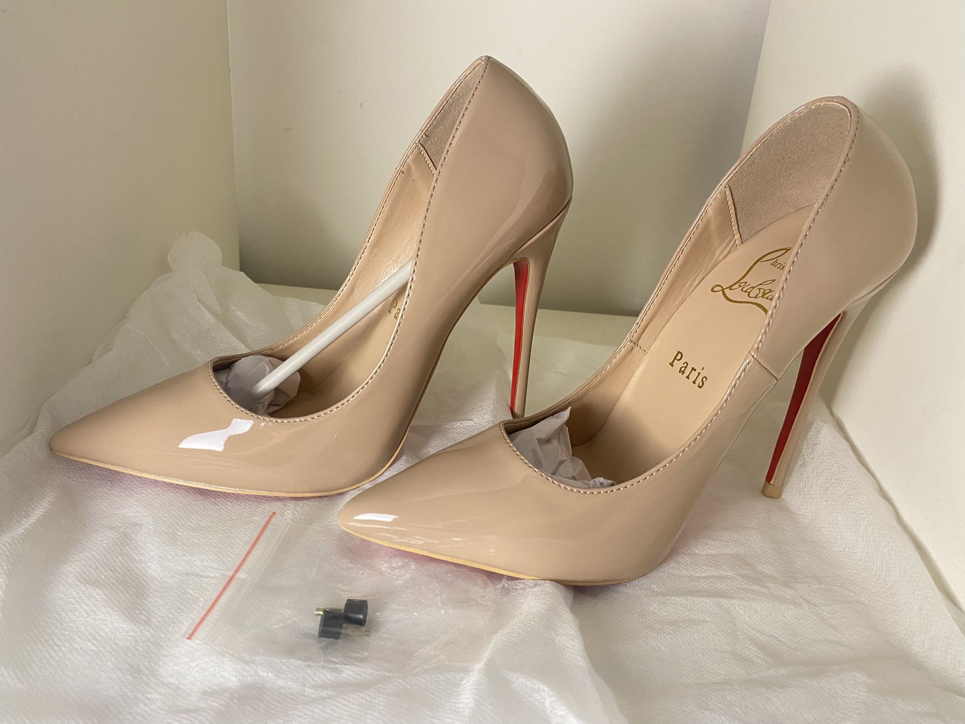 brand new christian louboutin vero cuoio Size 36 US 5.5