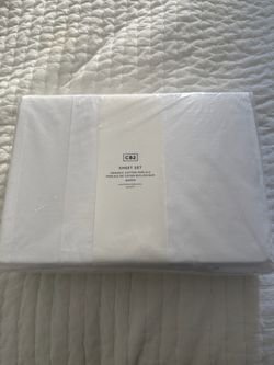 CB2 Organic Cotton Percale Queen Sheet Set
