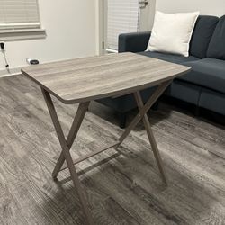 Folding Table 