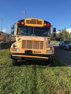 1998 school bus. Excellent condition