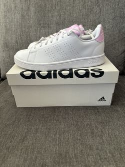 Adidas Women Shoe Size 8.5