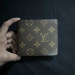 Louis Vuitton Monogram Wallet 