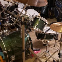 Tama Silver Star 7 piece Drumset With Rack